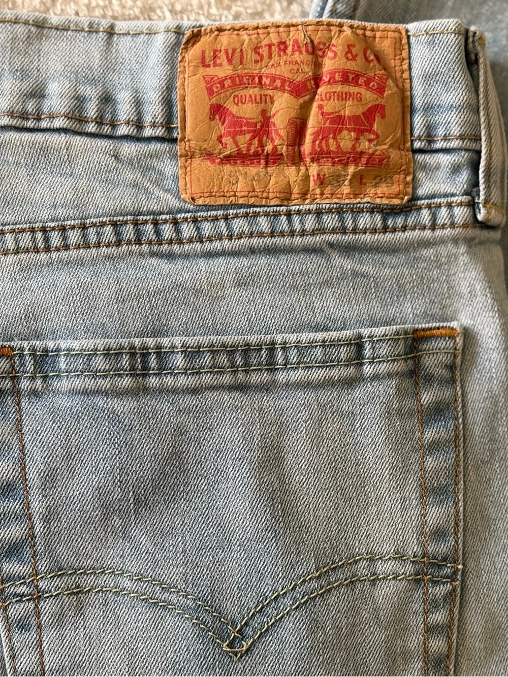 Levi’s Men's Straight-Leg Jeans in Wash Light Blue